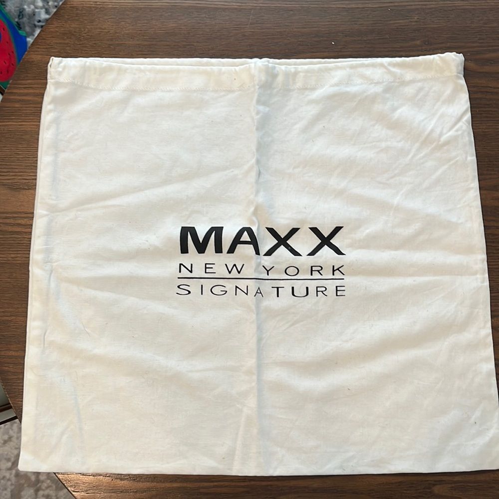 Maxx New York Dust Bag